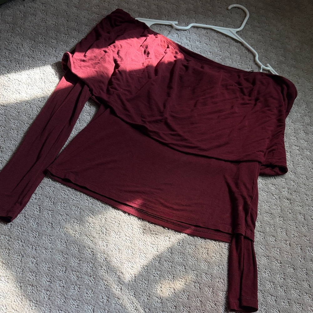 Worthington Deep Red Top